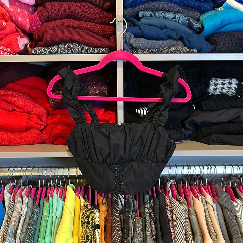 Forever 21 black crop top with boning and tie size S
